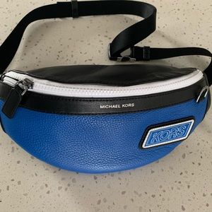 Kors Michael Kors Men Belt Bag